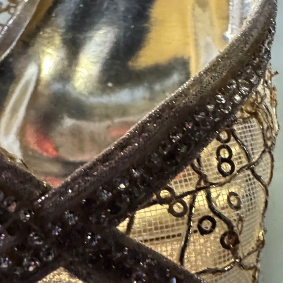 MICHEAL  Chic Gold Lace CRYSTAL DIAMOND ENCRUSTED Platform Heels - Picture 5 of 8